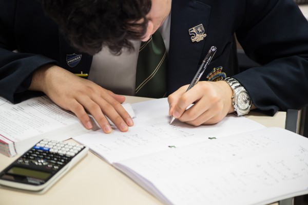 Los alumnos del King’s College Alicante baten un nuevo récord de acceso a universidades de élite