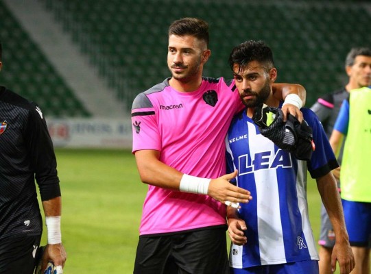 Levante y Alavés igualan en todo en Elche