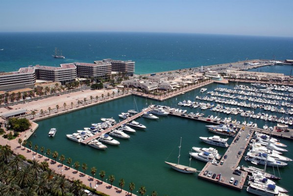  Alicante inicia una campaña para promocionar sus hoteles en Expedia y 