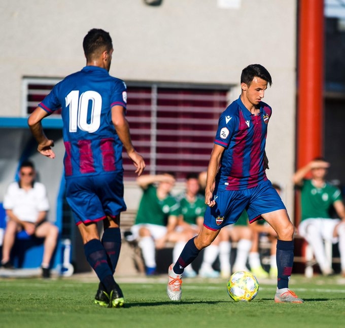 Duelo regional de filiales para arrancar la temporada