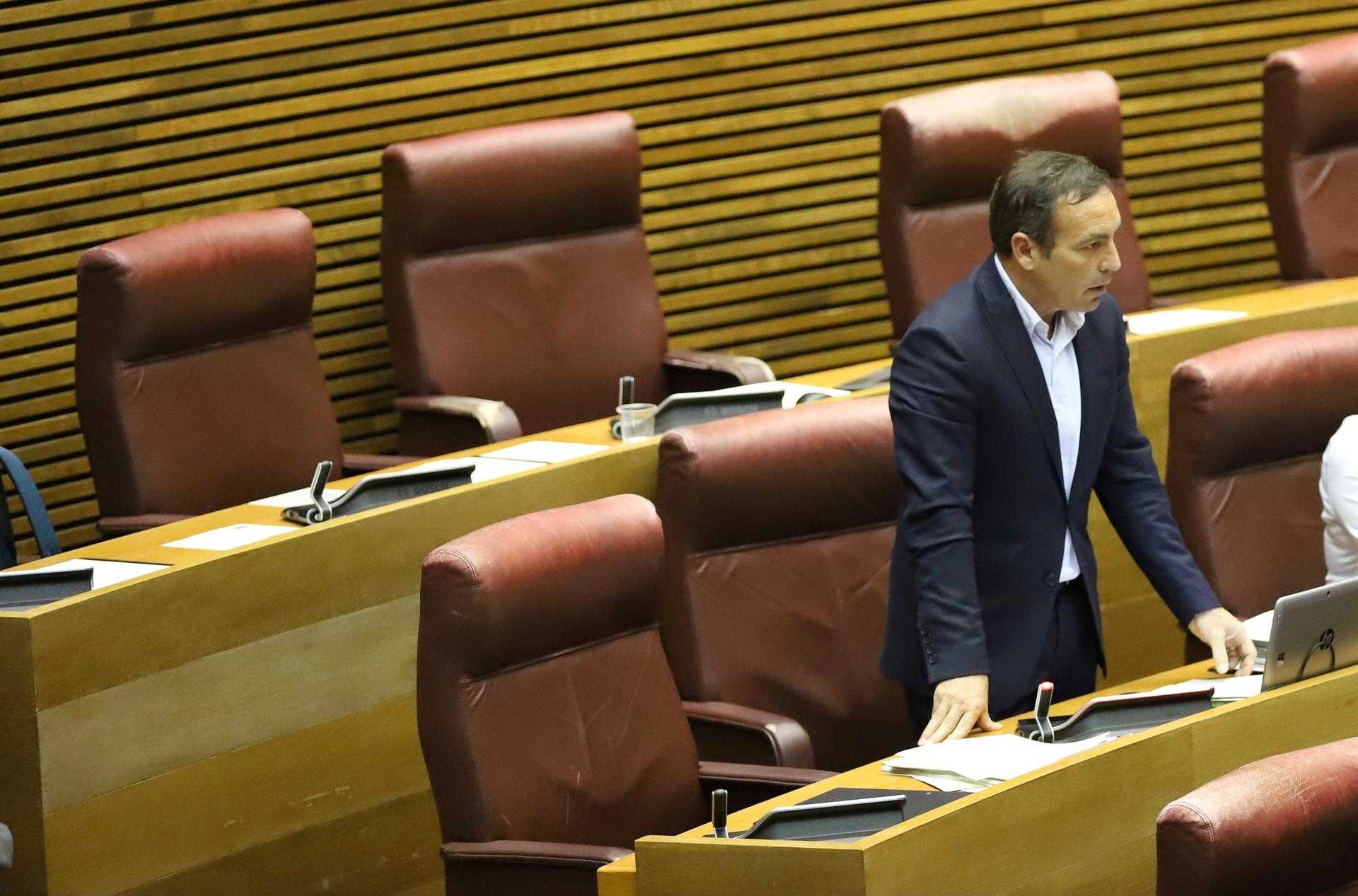 Cs advierte que las pugnas del Consell 