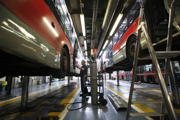 EMT impulsa un plan de acción para formar a la plantilla ante retos mecánicos y no externalizar la reparación