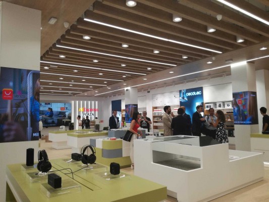 AliExpress elige España para abrir su primera tienda física en Europa