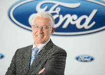 Ford triplica su explanada de vehículos en el Puerto de Valencia