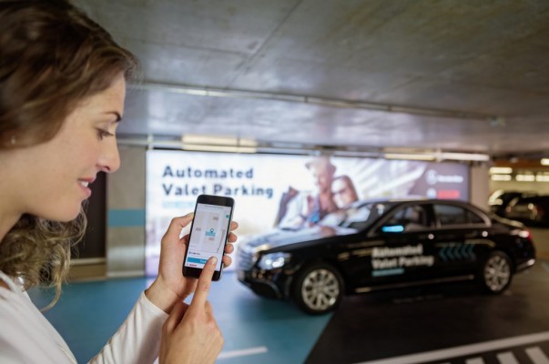 Bosch y Daimler obtienen el visto bueno al primer aparcamiento sin conductor y sin supervisión humana