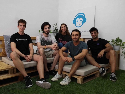 MonkingMe, la primera plataforma que ofrece criptomonedas por escuchar a artistas