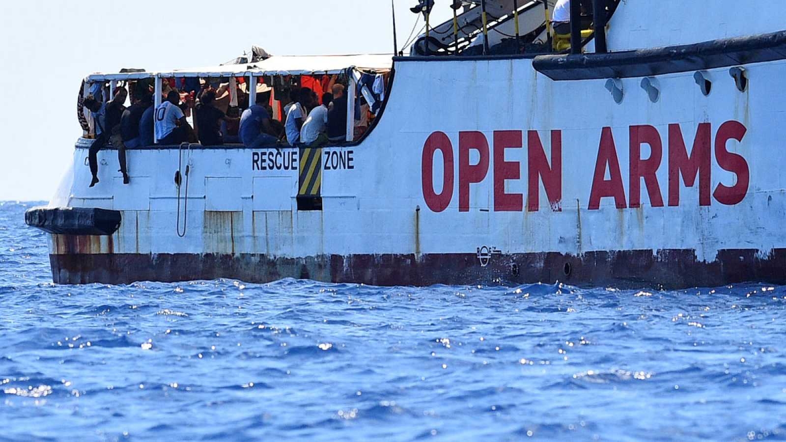 Open Arms valora desembarcar en Baleares si España envía un barco