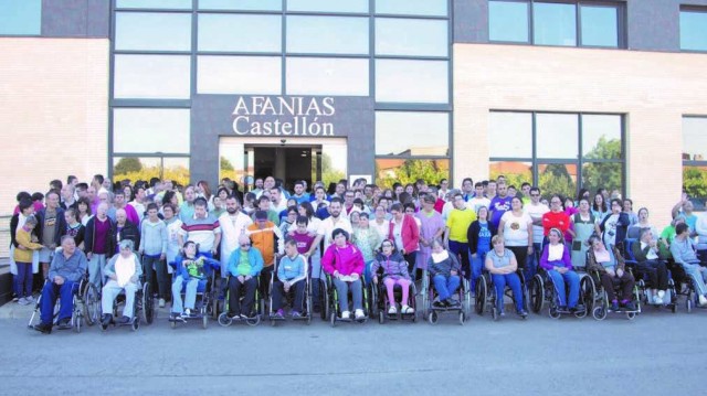 Afanias Castellón abrirá el curso con una cena solidaria en Benicàssim 