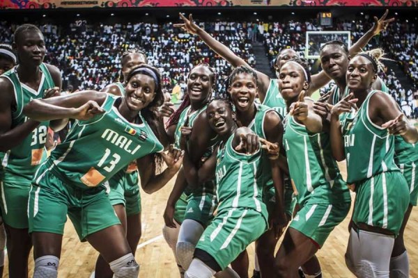 Meiya Tirera se cuelga el bronce con Mali en el Afrobasket tras ganar a Mozambique