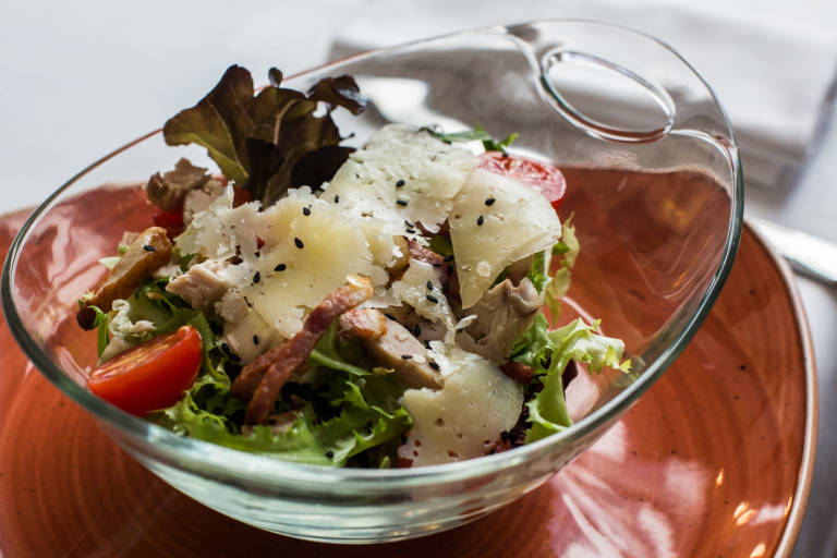 Ni paella ni fideuà, els valencians som d’ensalà