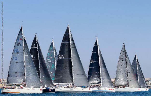 Fandango 300 y Maverta se hacen con la Regata Copa Astoria Memorial Fernando Pedrera y Travesía Cabo Roig