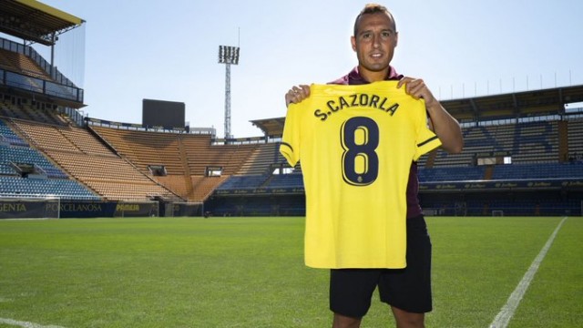 Cazorla recupera el dorsal 8 y Albiol se estrena con el 3