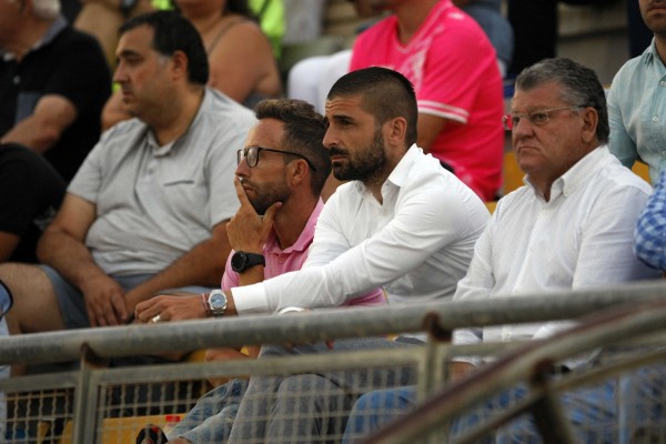 Portillo mantiene su confianza en los delanteros a pesar de la falta de gol
