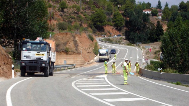 Pavasal, Becsa, CHM y Torrescamara se adjudican 102 millones en conservación de carreteras