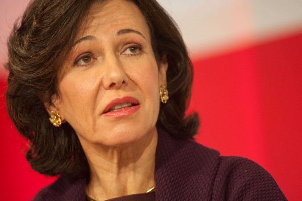 Santander vende a Blackstone el 51% del ladrillo de Popular
