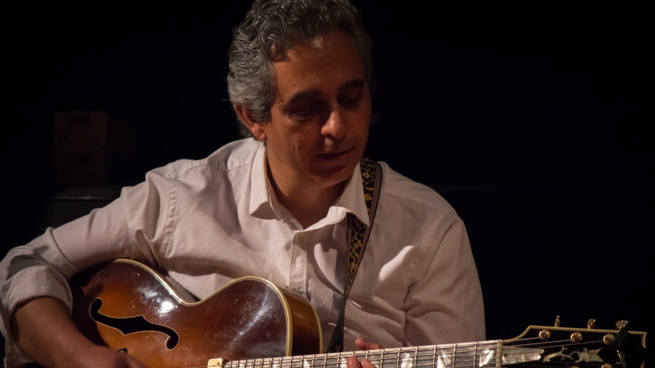 Fabián Barraza Django's Quartet trae las mágicas noches del Hot Club París a les Nits al Claustre