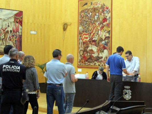 El Gobierno insta a Benidorm a anular la VPT que aprobó un mes antes de las elecciones