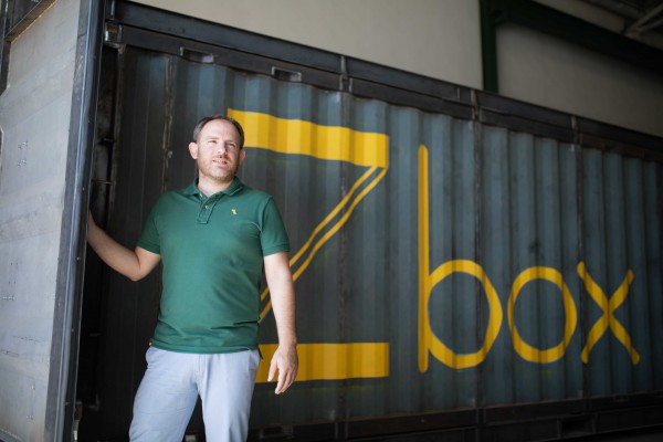 Navlandis: el contenedor plegable 'made in Valencia' se prepara para surcar los mares