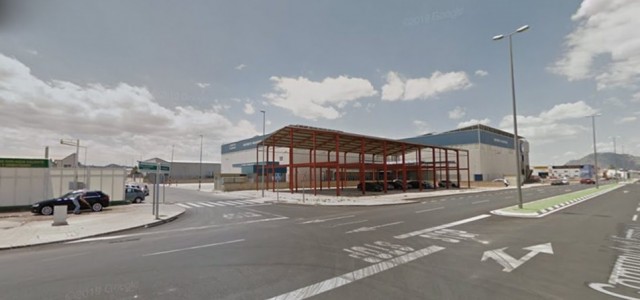 El polígono Las Maromas de Almoradí renueva el alumbrado público y su accesibilidad 