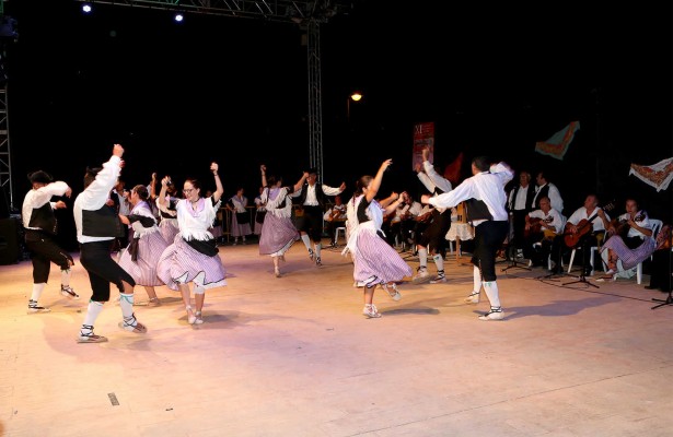 La XII Mostra de Folklore de Xixona contará con la participación
de un grupo portugués  