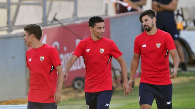 Navas y Nolito encabezan la lista de 23 del Sevilla para la Liga de Campeones