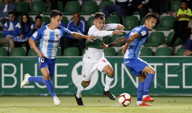 El Cartagena se desmarca del interés por un Borja Martínez al que el Elche necesita dar ya salida
