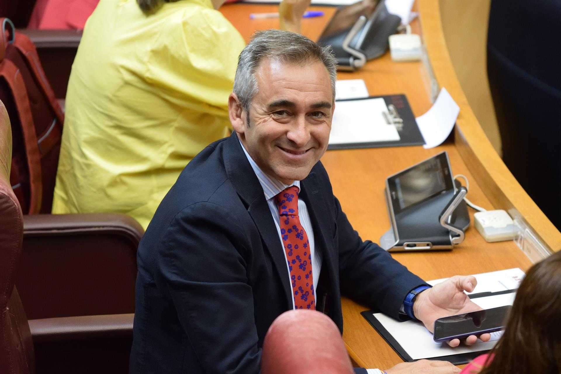 Barrachina asegura que Puig y Oltra hacen 