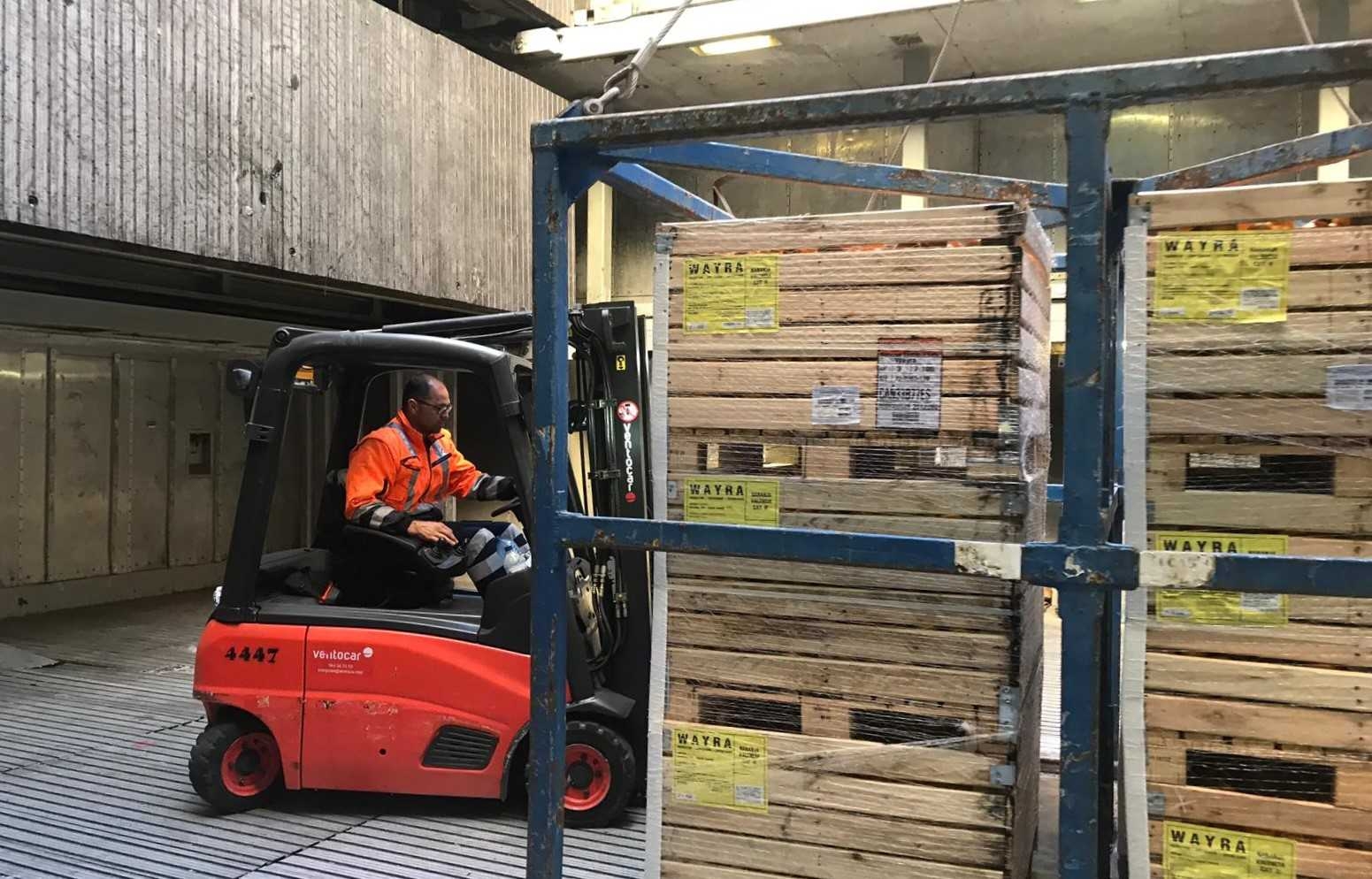 Las dificultades para exportar naranja a EEUU atenazan a la terminal frigorífica del puerto