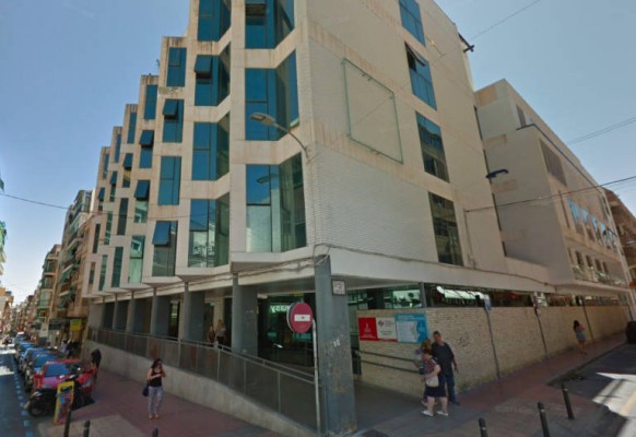Sanidad y Benidorm se echan las culpas por el retraso en las obras del centro de salud de Tomás Ortuño