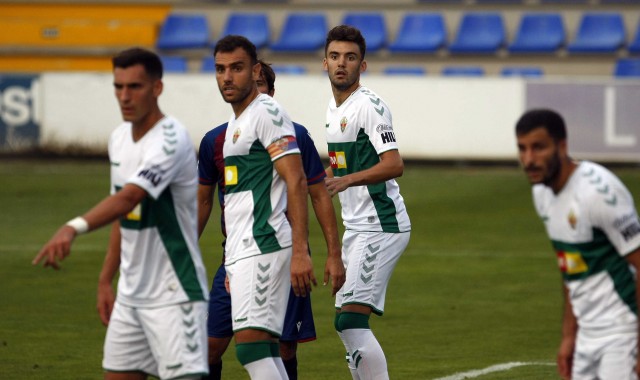 Andoni López llega sin cláusula de partidos