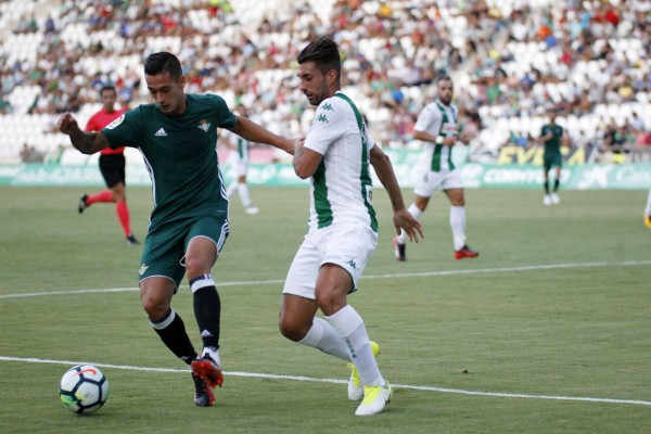 El Córdoba sorprende al Betis que cede una nueva derrota en pretemporada