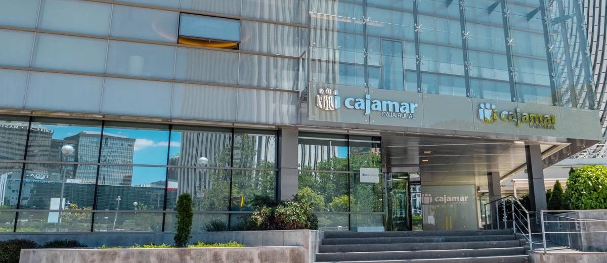 El negocio de empresas y el sector agro impulsan un 4,1% el beneficio semestral del Grupo Cajamar