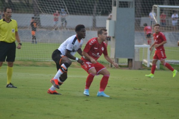 El Castellón refuerza su buena racha en pretemporada ganando al Valencia Mestalla 
