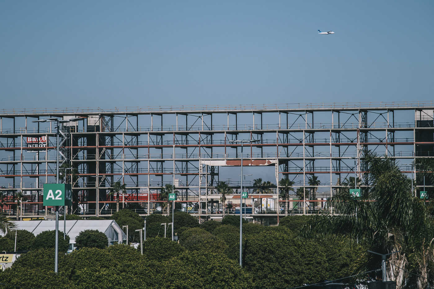 El Consell ultima un mecanismo exprés para resolver el atasco de las licencias de obra