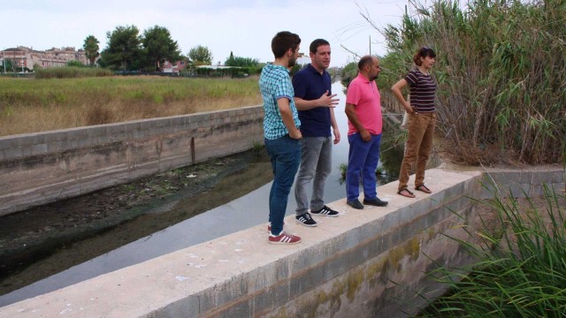 Castelló firma un nuevo contrato de 200.000 euros para la limpieza y mantenimiento de las acequias 