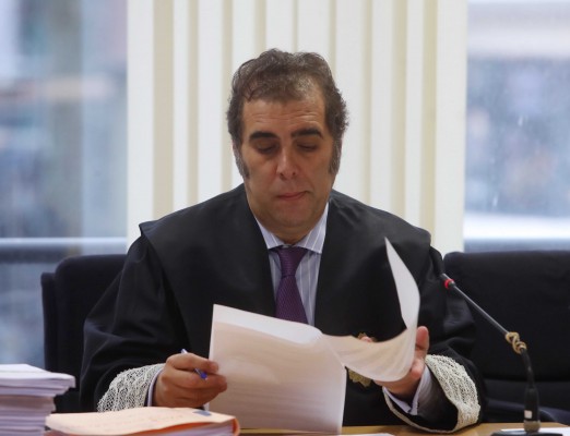 El Elche-Fuenlabrada pendiente del Juez, tras el enésimo circo protagonizado por LFP y RFEF