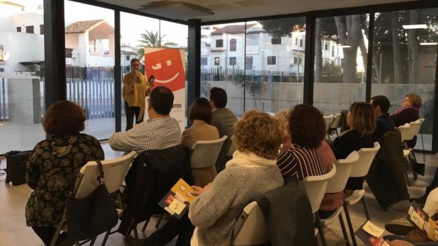 Las ayudas de transporte para estudiantes se amplían también a la conexión en bus Alcalà-Alcossebre  