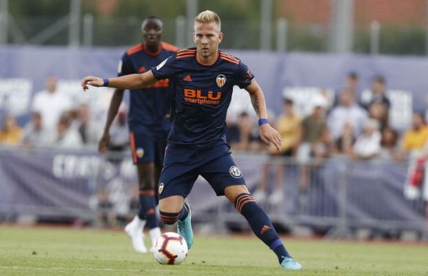 Uros Racic debe elegir entre dos ofertas de España y Portugal