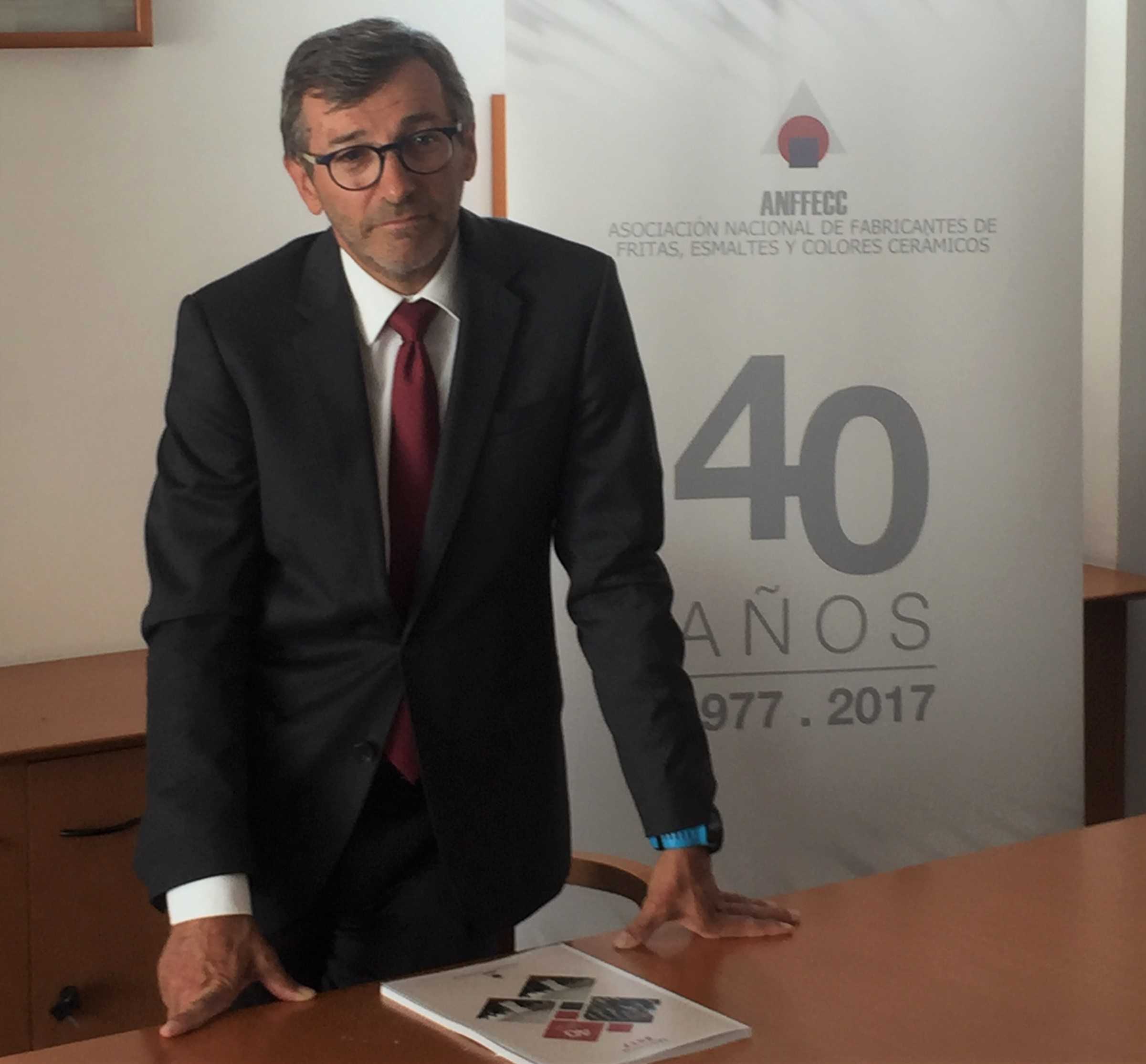 El sector de las fritas pide bajar el gas, un 25% más caro que el de la competencia, para no emigrar