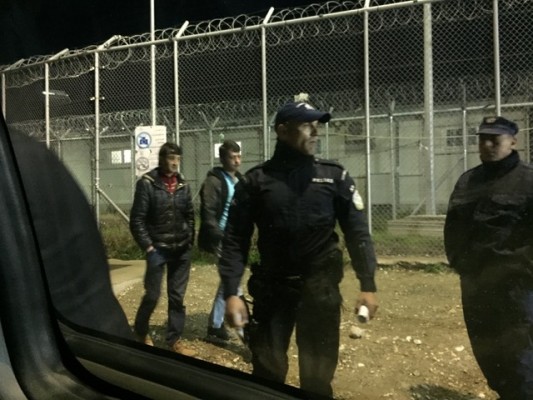 El Open Arms, del Estado español y los perros entre la tormenta