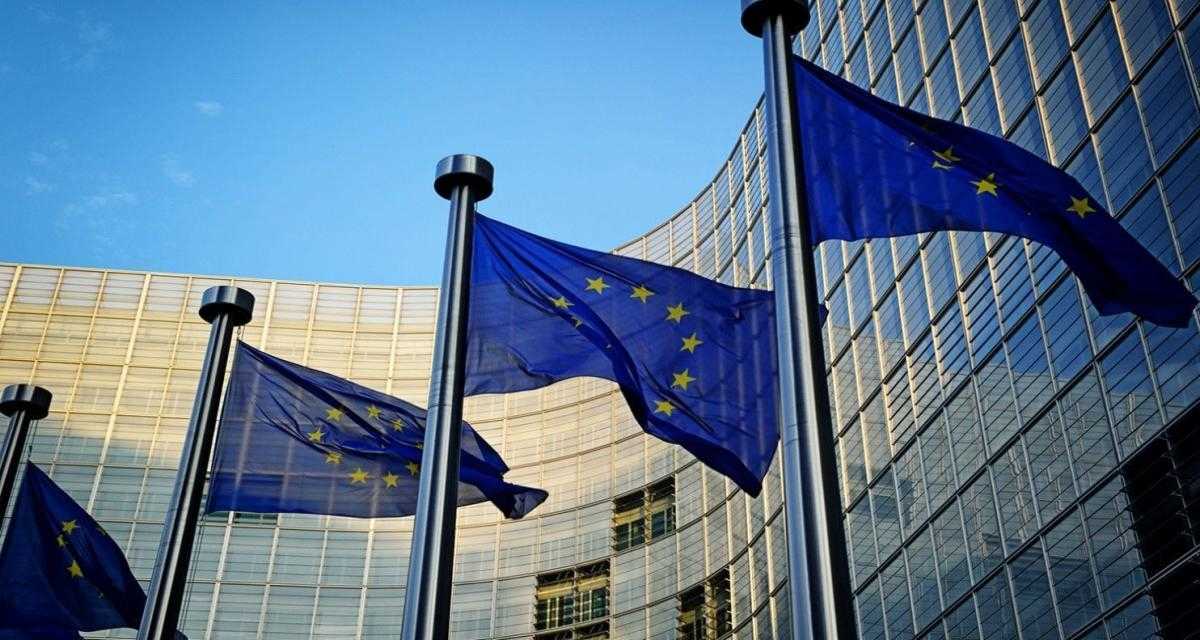 Bruselas afirma que la economía de la Eurozona está 