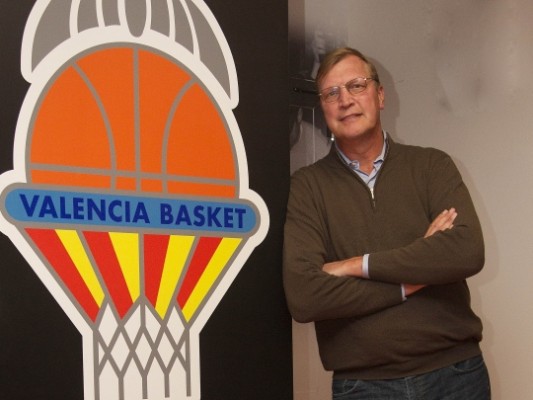 Jack Sikma: “Veo a un grupo que disfruta jugando juntos”