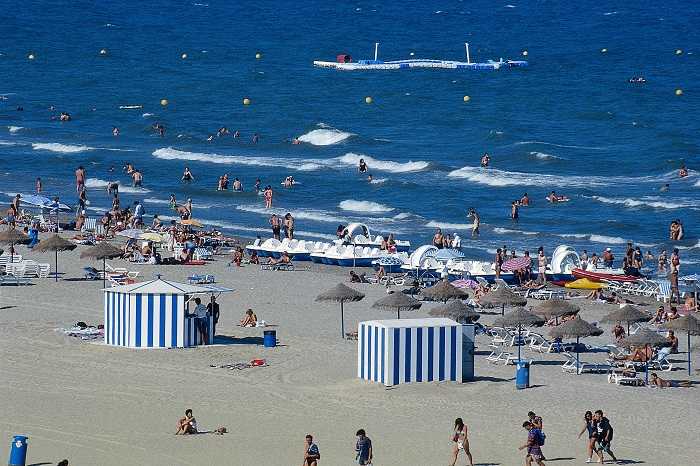 Turisme prevé que el 77% de las plazas hoteleras de la costa de Castellón estén ocupadas en agosto