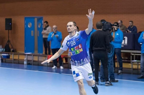 Iván Rodríguez se desvincula del Benidorm y ficha por el Teucro
