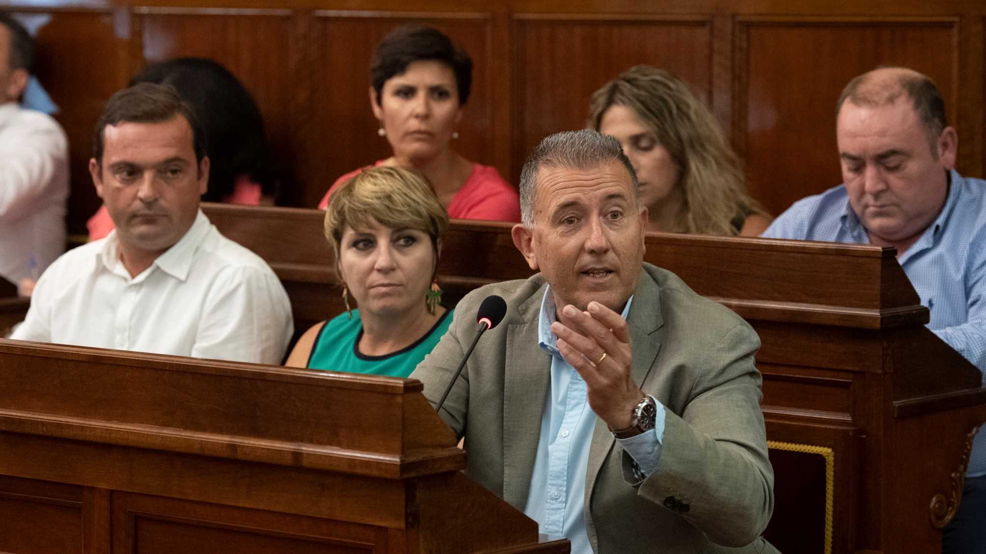 Sales (PP) acusa al PSOE de 