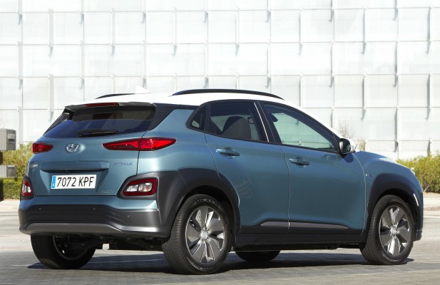 Hyundai instalará gratuitamente el punto de recarga al comprar uno de sus modelos 100% eléctricos
