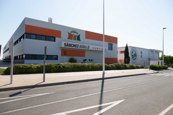 Más de 2.200 empresas facturan en Elche más de un millón de euros anuales 