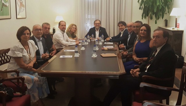 Altur Hosbec pide a la Diputación reorientar el programa vacacional Castellón Senior 
