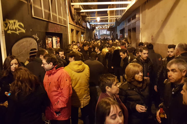 Castelló valora retirar la ZAS de la calle Isaac Peral de las Tascas al constatar una reducción del ruido