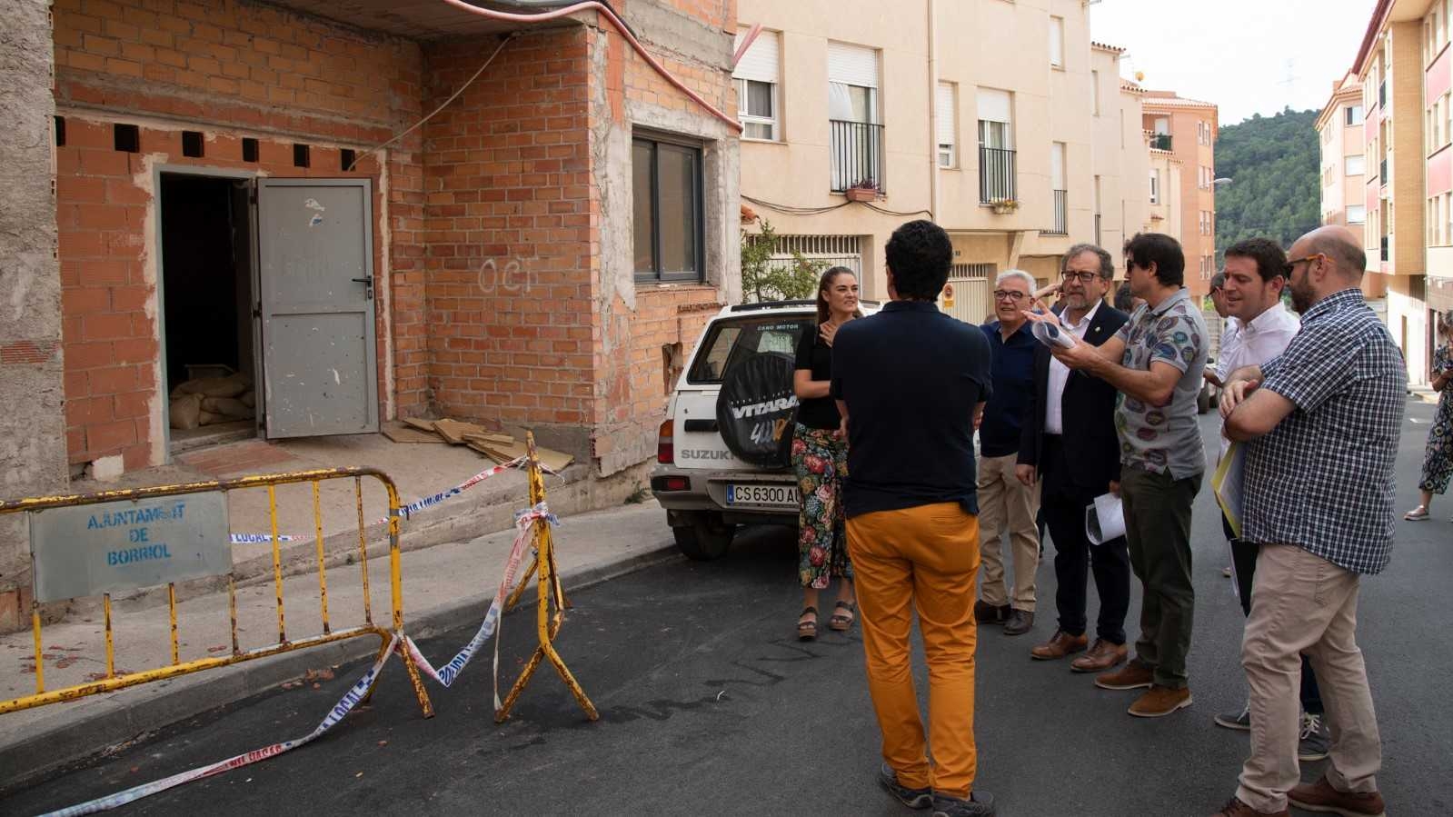El alcalde de Borriol consigue el compromiso de Martí para terminar el proyecto de la Casa de Cultura